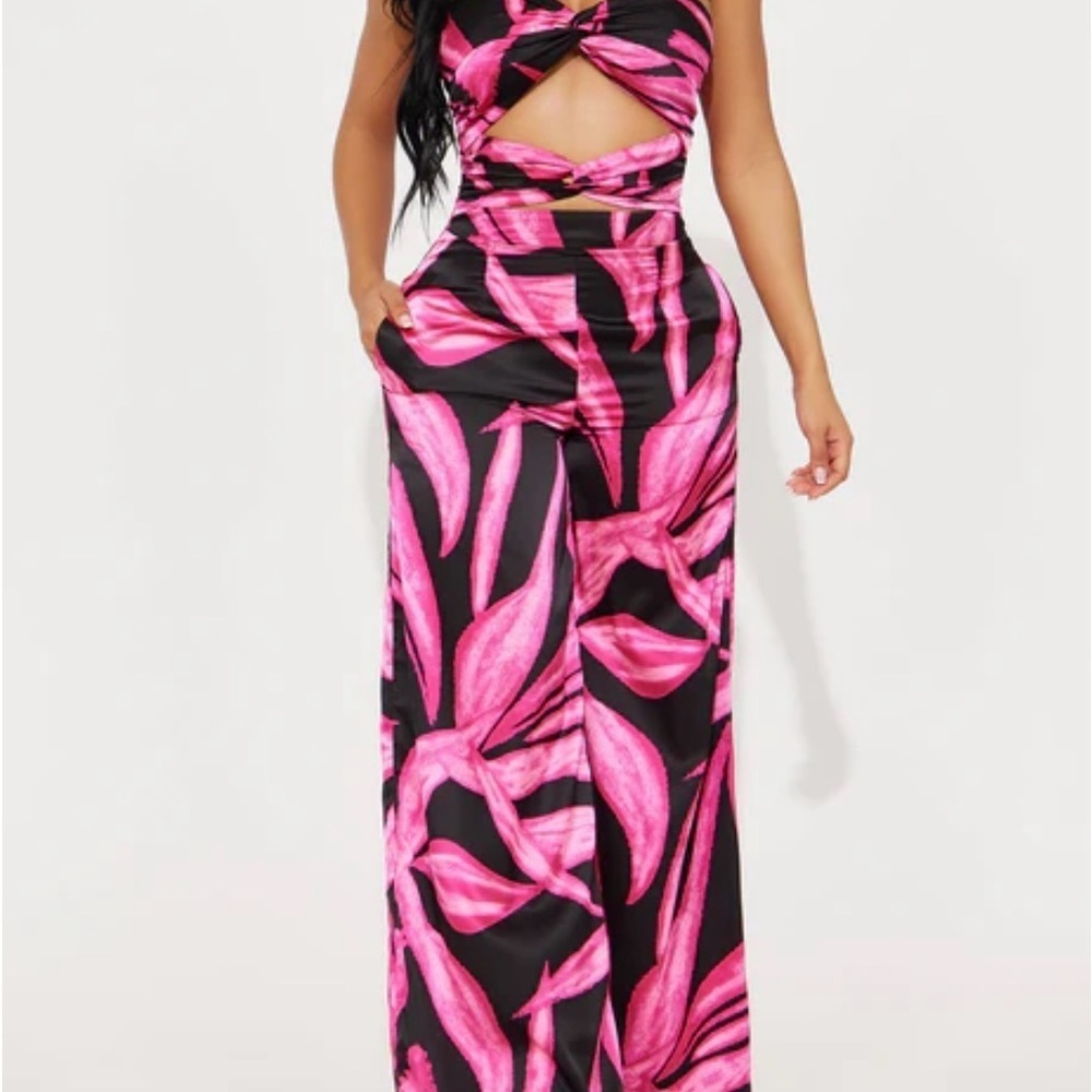 Satin Pink and Black Wide Leg Jumpsuit - Picture 5 of 5